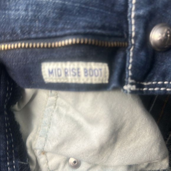 Ariat REAL Denim Women’s Mid Rise Stretch Boot Whipstich 30S - Picture 3 of 9